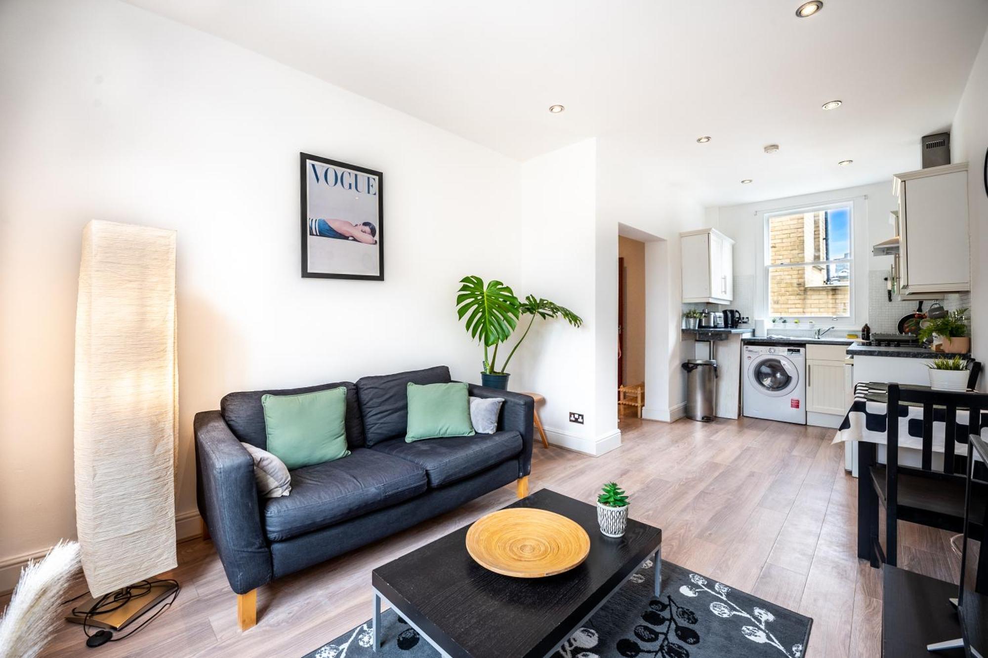 One-Bed Flat, Kensington, Bank Payment To The Host Within 24H From The Reservation Lejlighed London Eksteriør billede