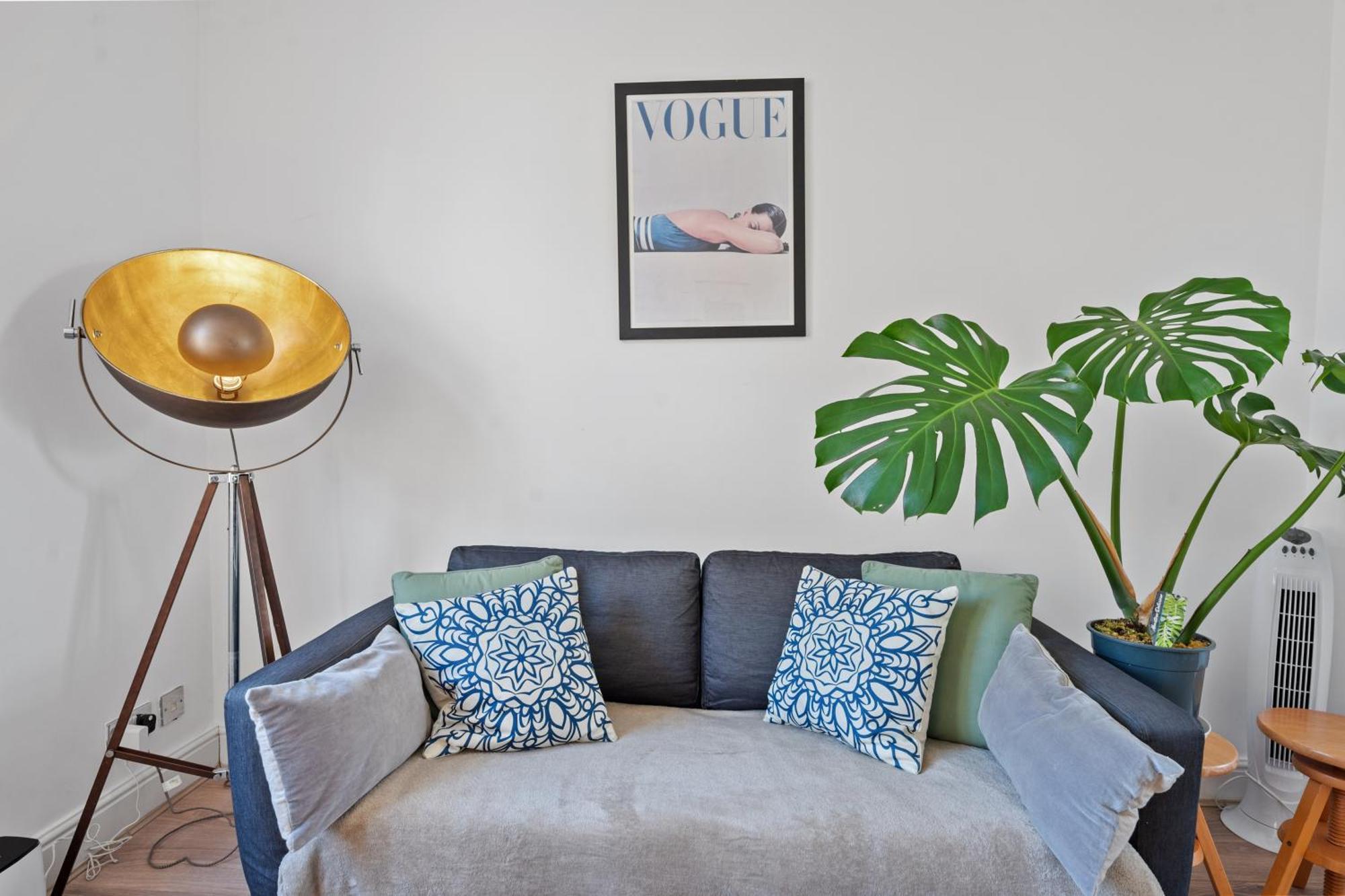One-Bed Flat, Kensington, Bank Payment To The Host Within 24H From The Reservation Lejlighed London Eksteriør billede